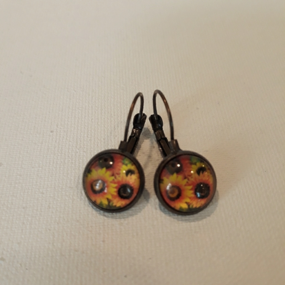 Sunflower Leverback earrings